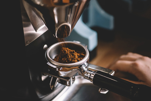 Quel modèle de machine à café choisir pour ses besoins personnels ?